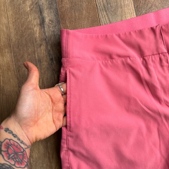Puma Golf Shorts Women's Size Medium Pink Pockets Athletic Training Fitness 6207 - Picture 5 of 10
